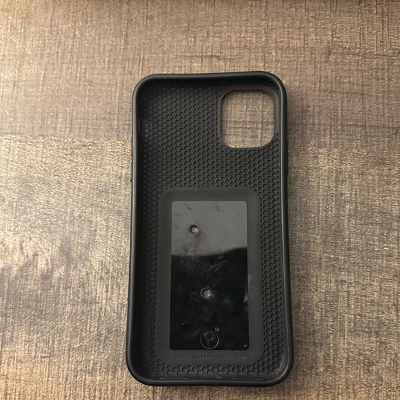 Matte Black Leopard IPhone 11 Pro Lefty Loopy Case! - Picture 2 of 2